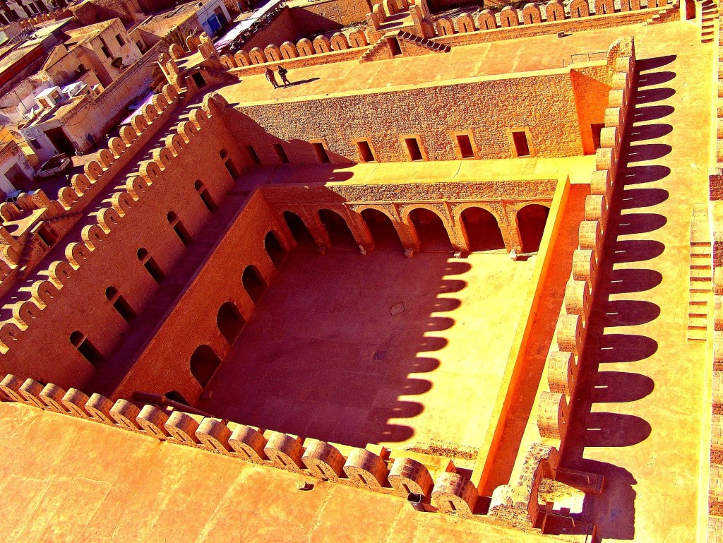 Causerie Littéraire n°14 : « Trésors patrimoniaux tunisiens aux IX-Xe siècles », par Khaled&nbsp;Hizem